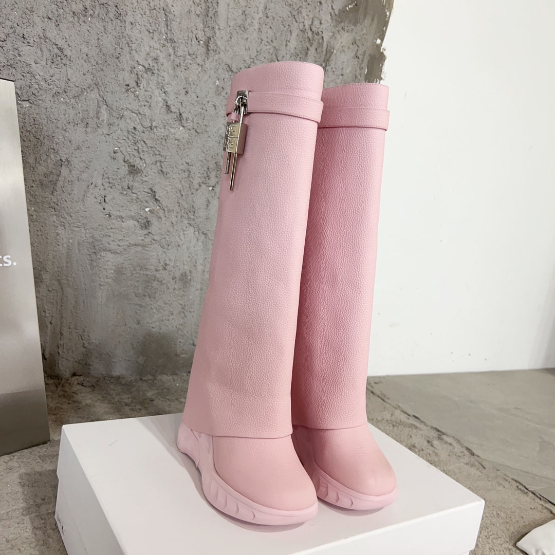 G1uenchy boots(eu35-41)