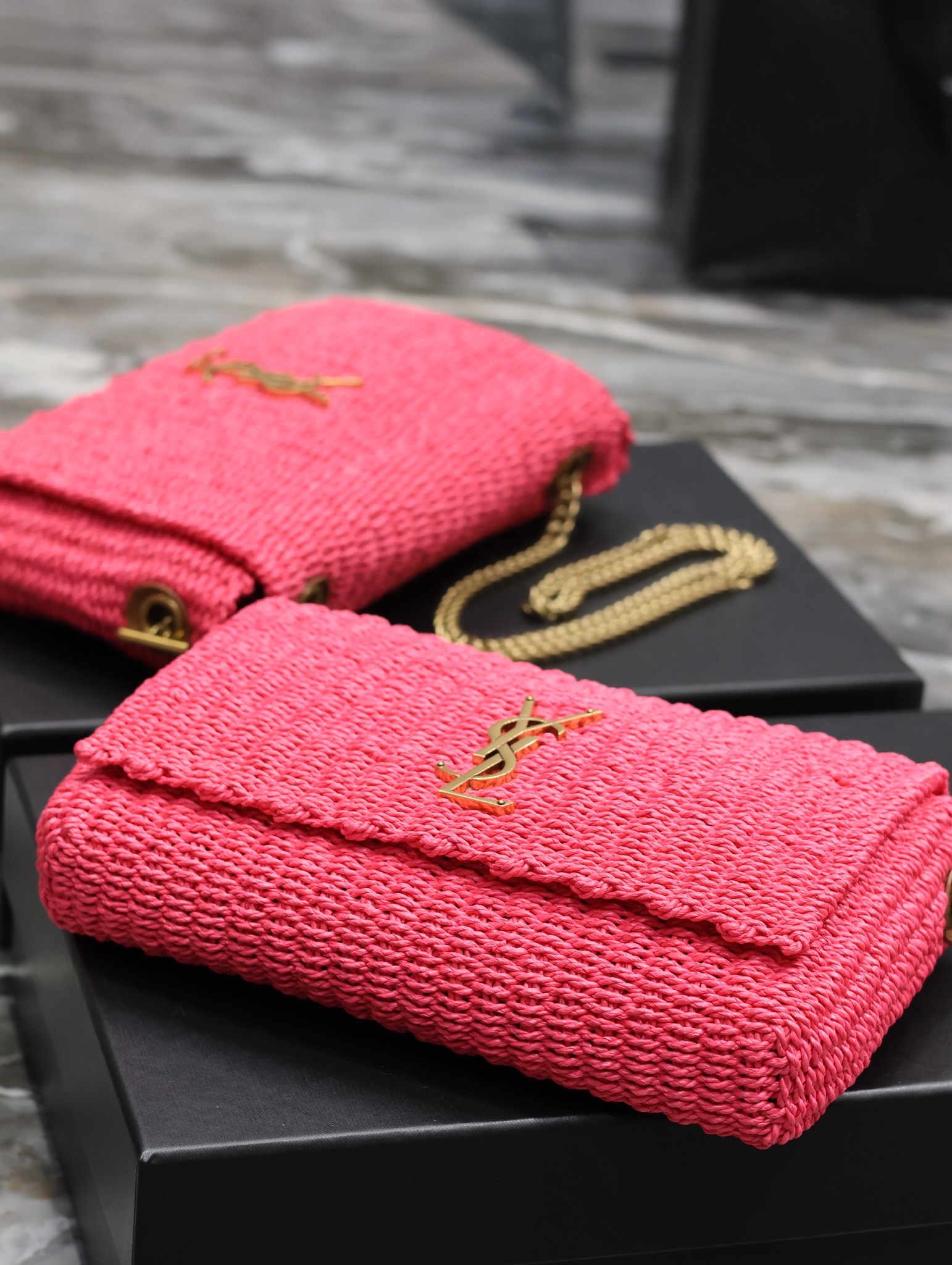 Y*L kate with raffia-28.5×20×6cm