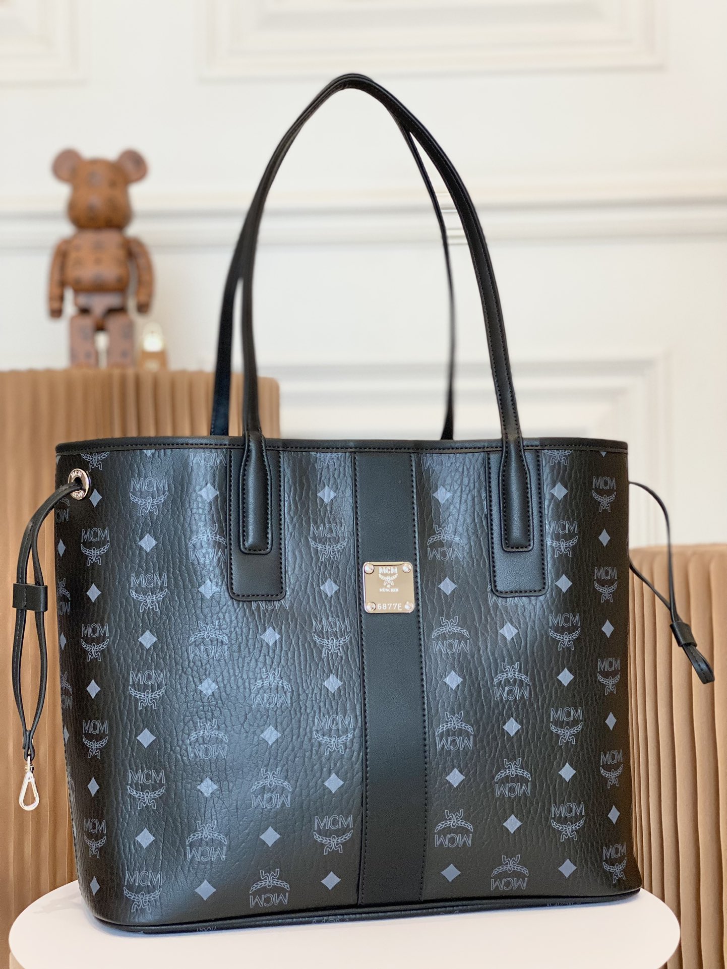 MCM Tracy Bag-17.0 x 36.0 x 28CM