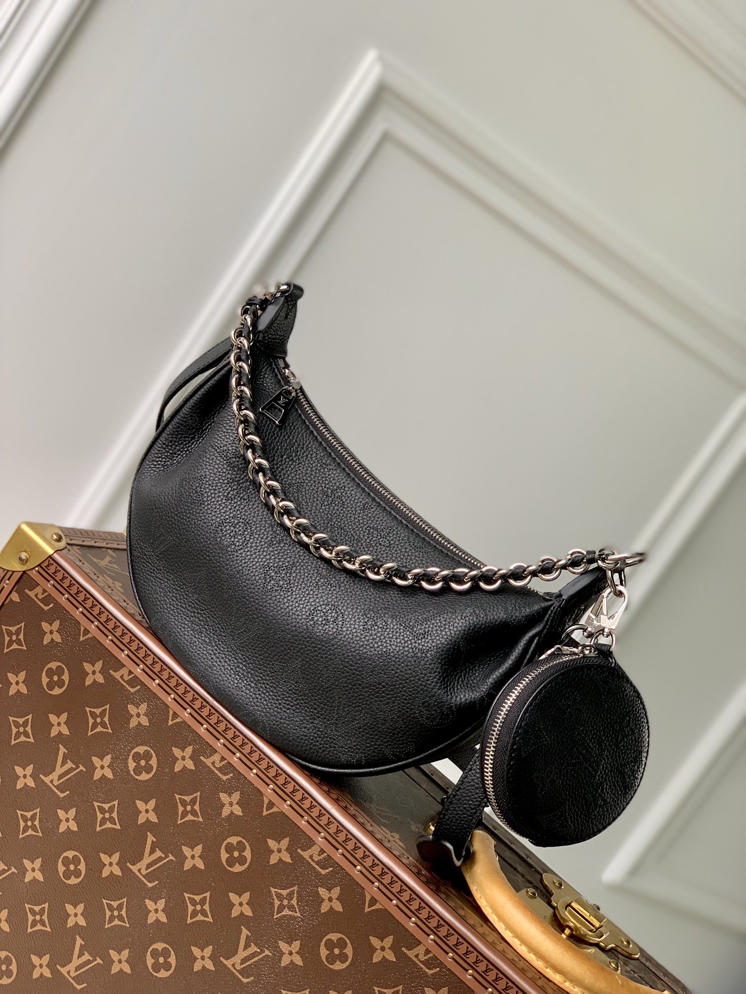 l0*is V*t0n baia bag-26*17*7.5cm