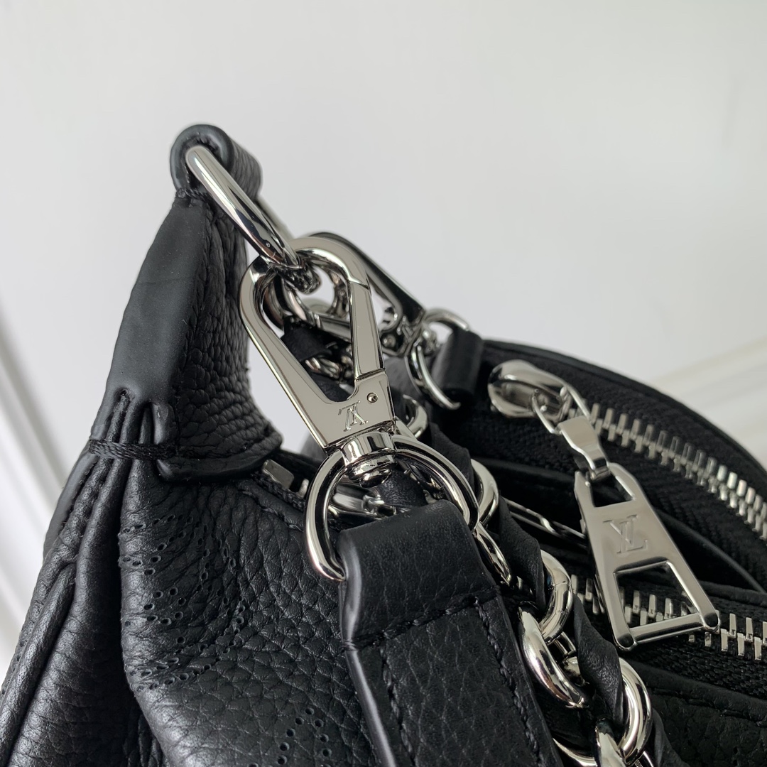 l0*is V*t0n baia bag-26*17*7.5cm