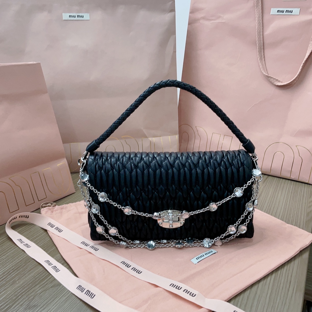 M*um*u chain bag-22.5*4.5*12cm