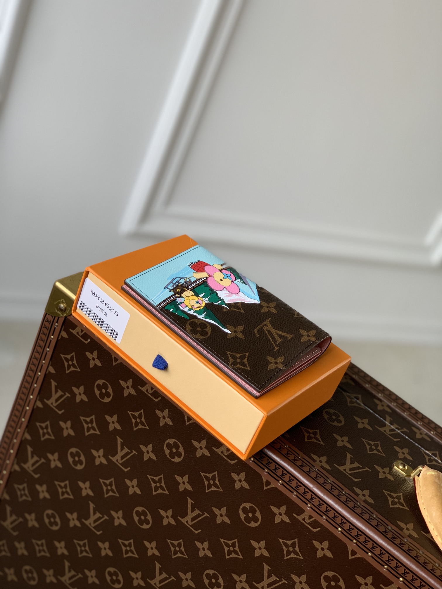 l0*is V*t0n passport card holder-14*10.5cm