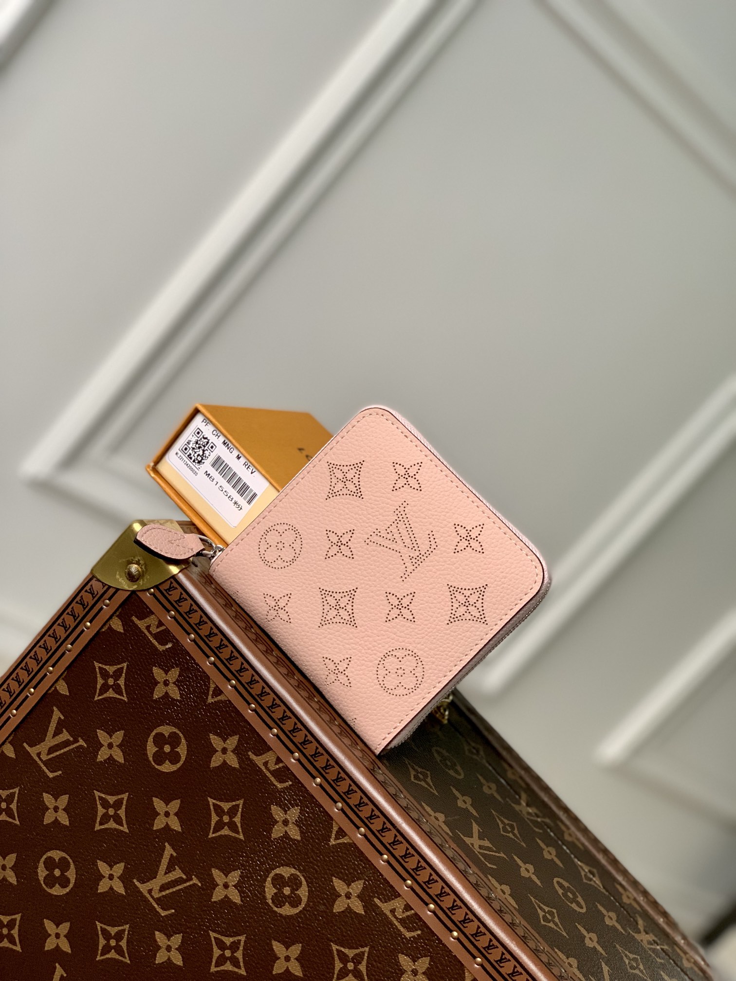 l0*is V*t0n wallet-m81558-11.5 x 10.5 x 2cm