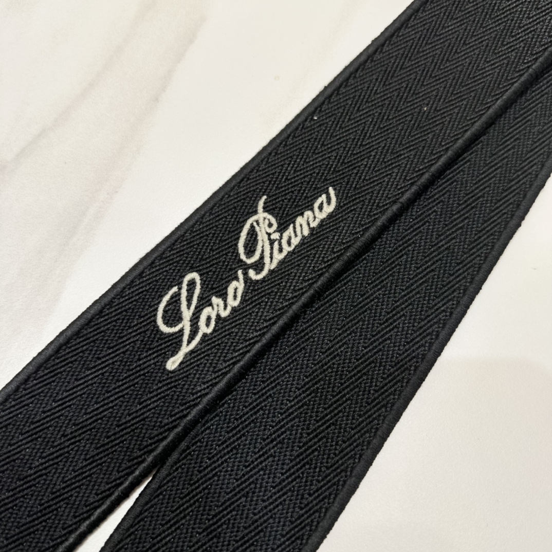 L**o p*ana straps-94*5.3cm