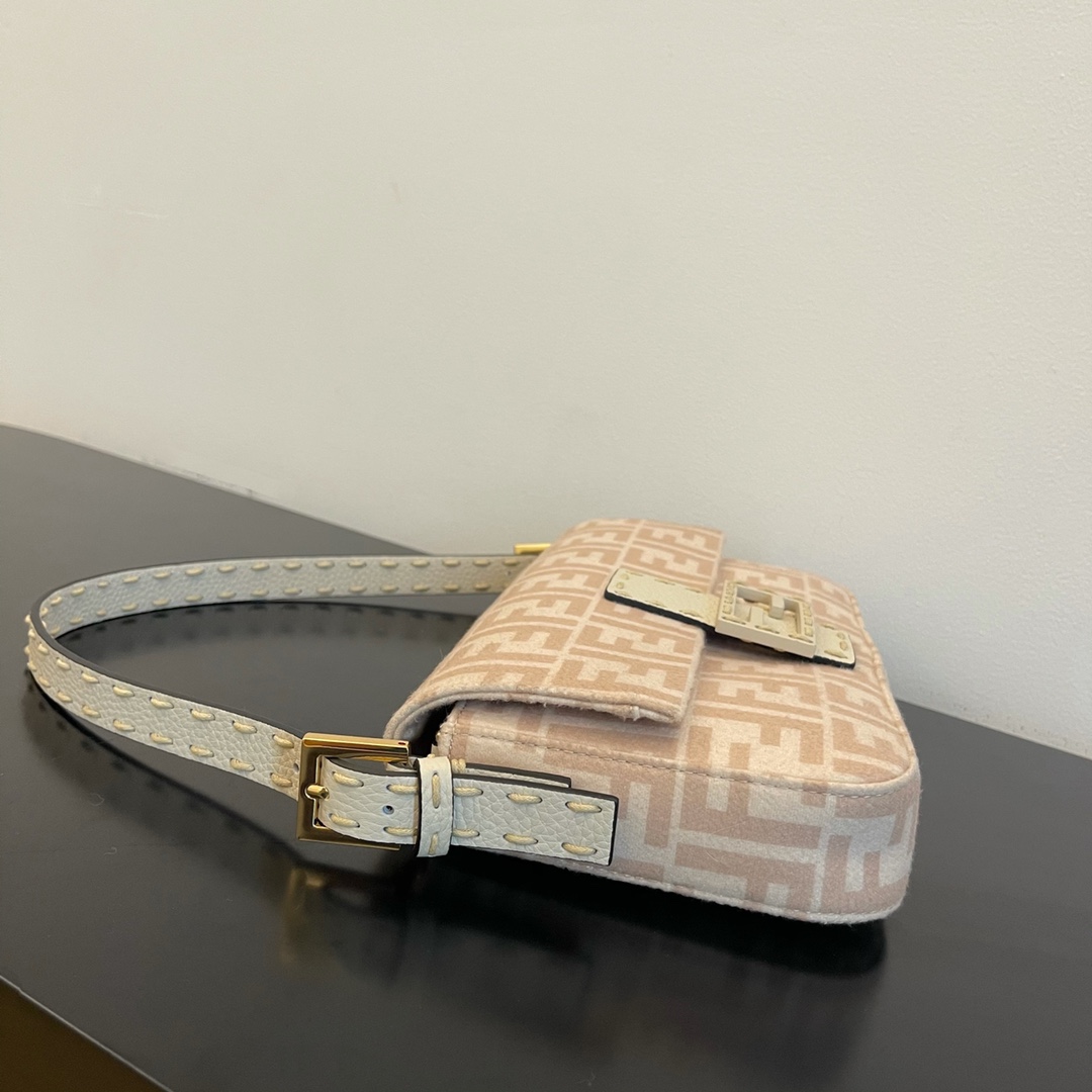 F**di baguette bag-28x6x13.5cm
