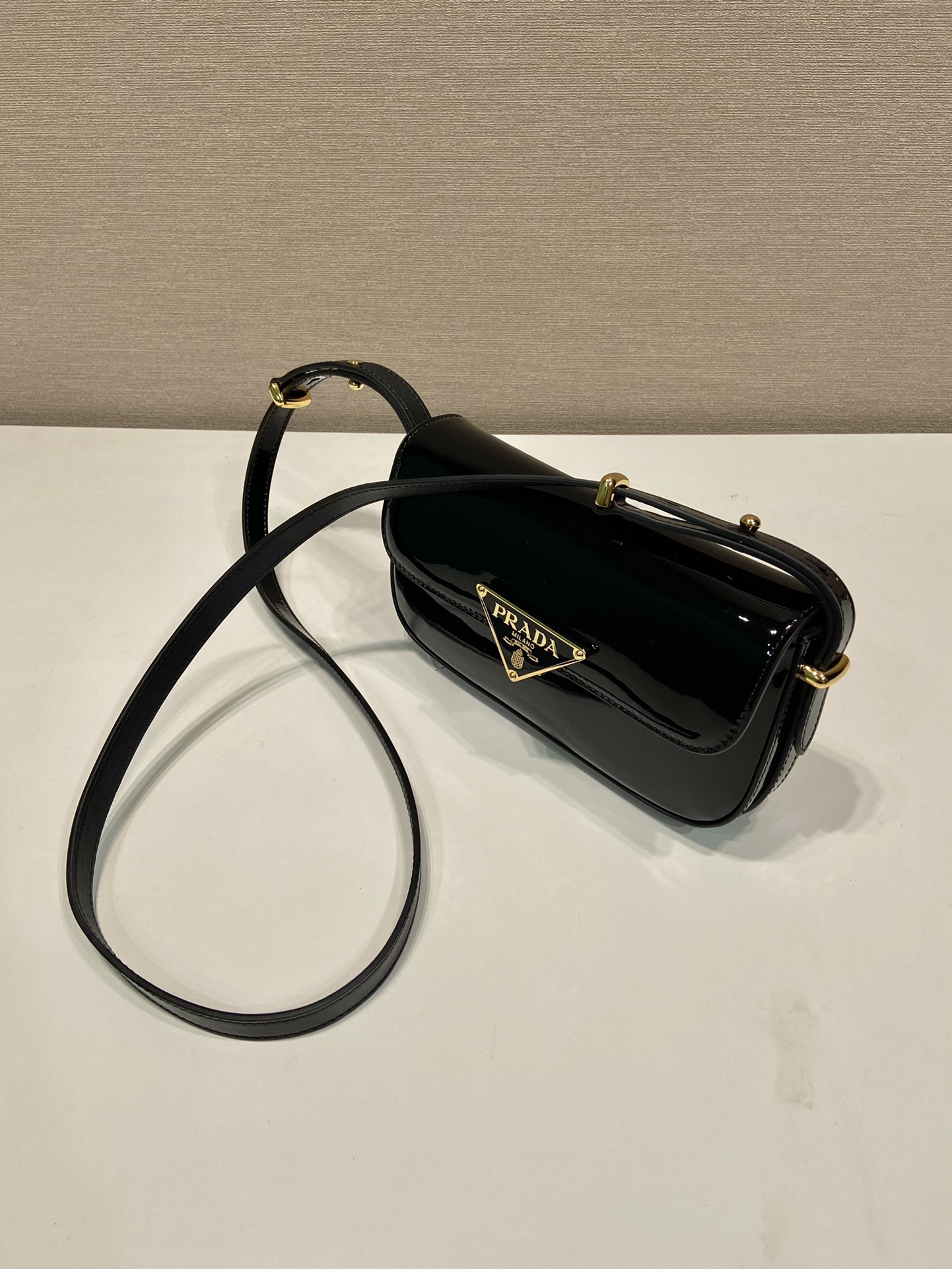 Pra*a patent 1bd339 bag-20.5*10.5*4cm