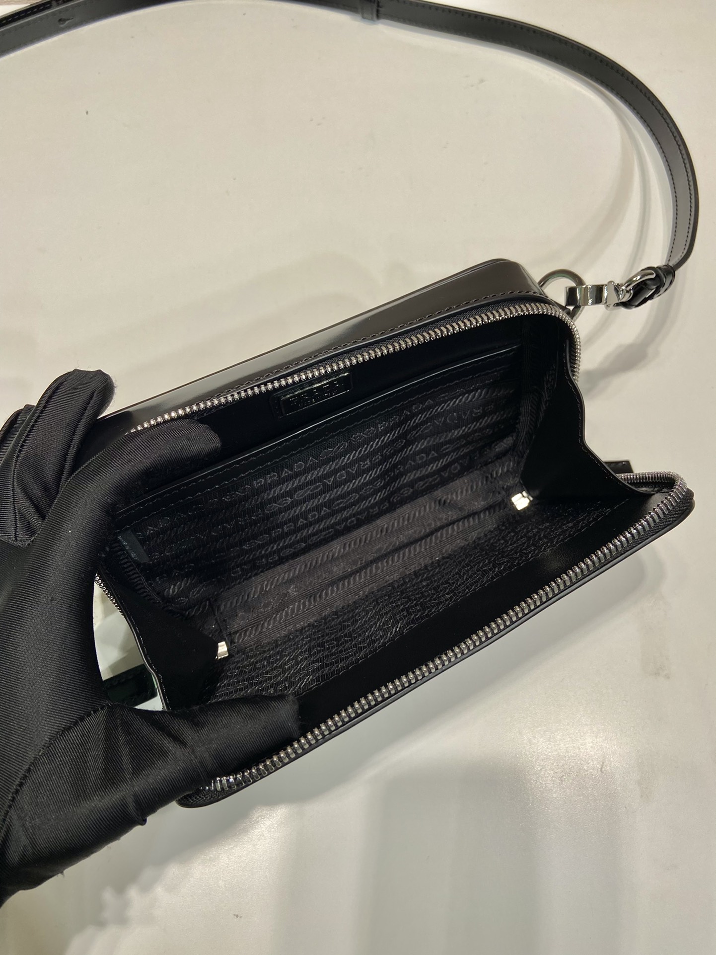 Pra*a brique 2vh173 bag19*11.5*3.5cm