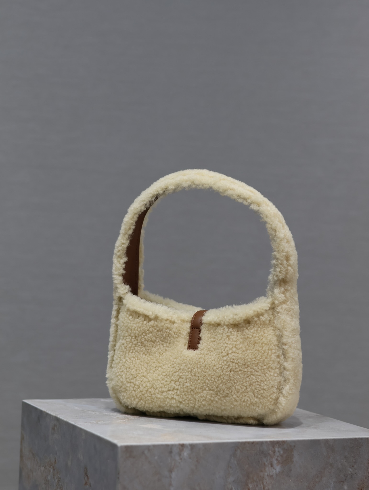 Y*L le5a7 mini bag-19×11.5×4.5cm