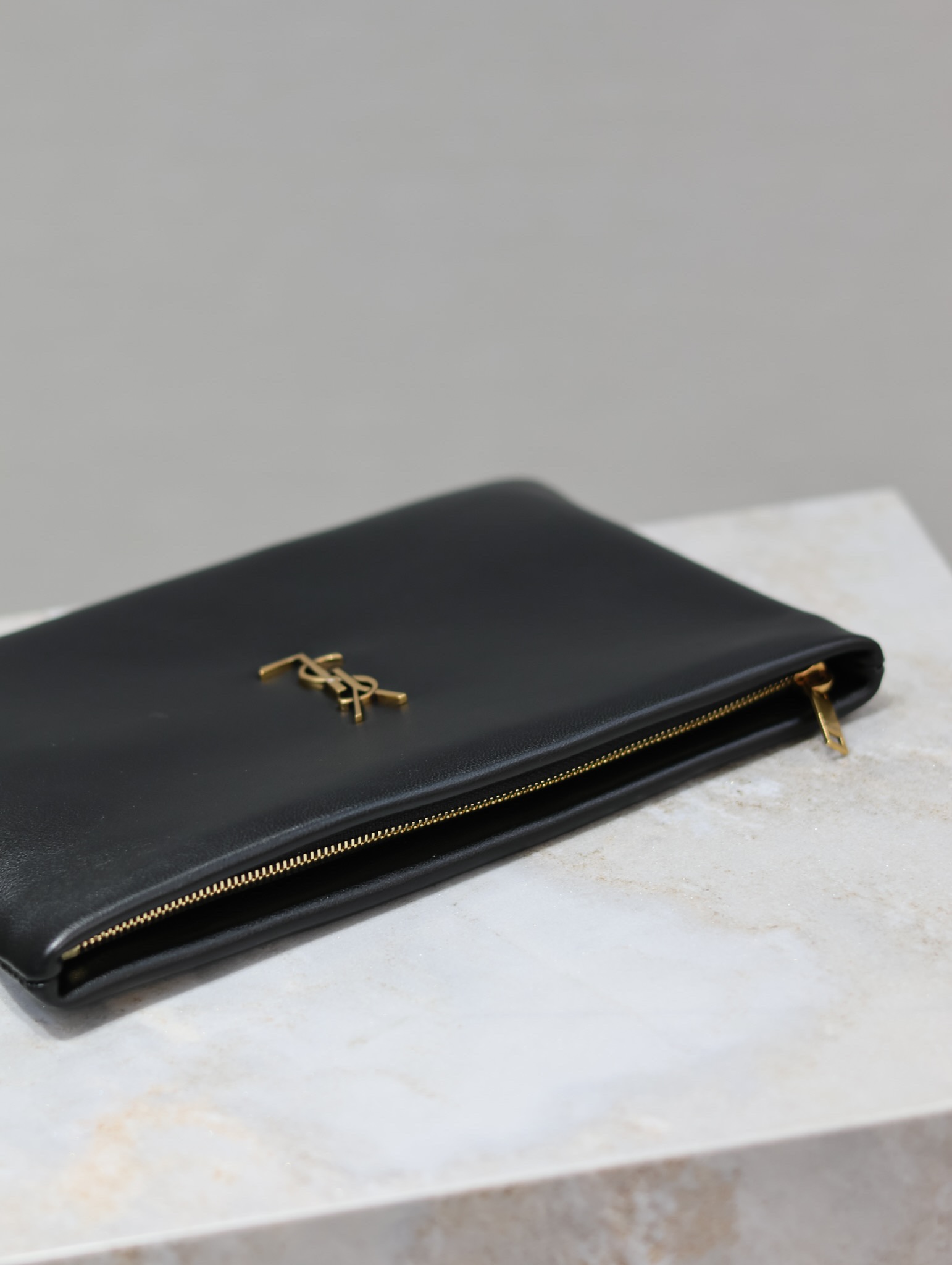 Y*L calypso pouch-23×16×3cm