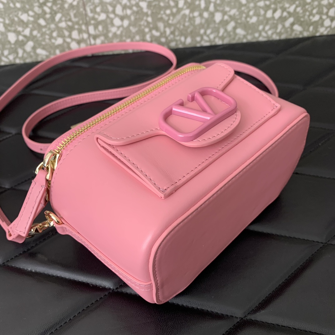 Va1e*ntin0 alentino garavani box bag-16.5*10*7.5cm