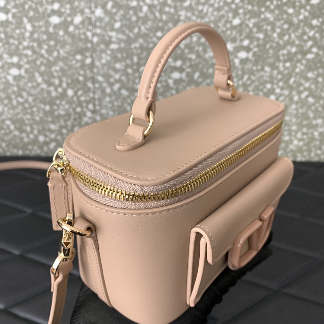 Va1e*ntin0 alentino garavani box bag-16.5*10*7.5cm