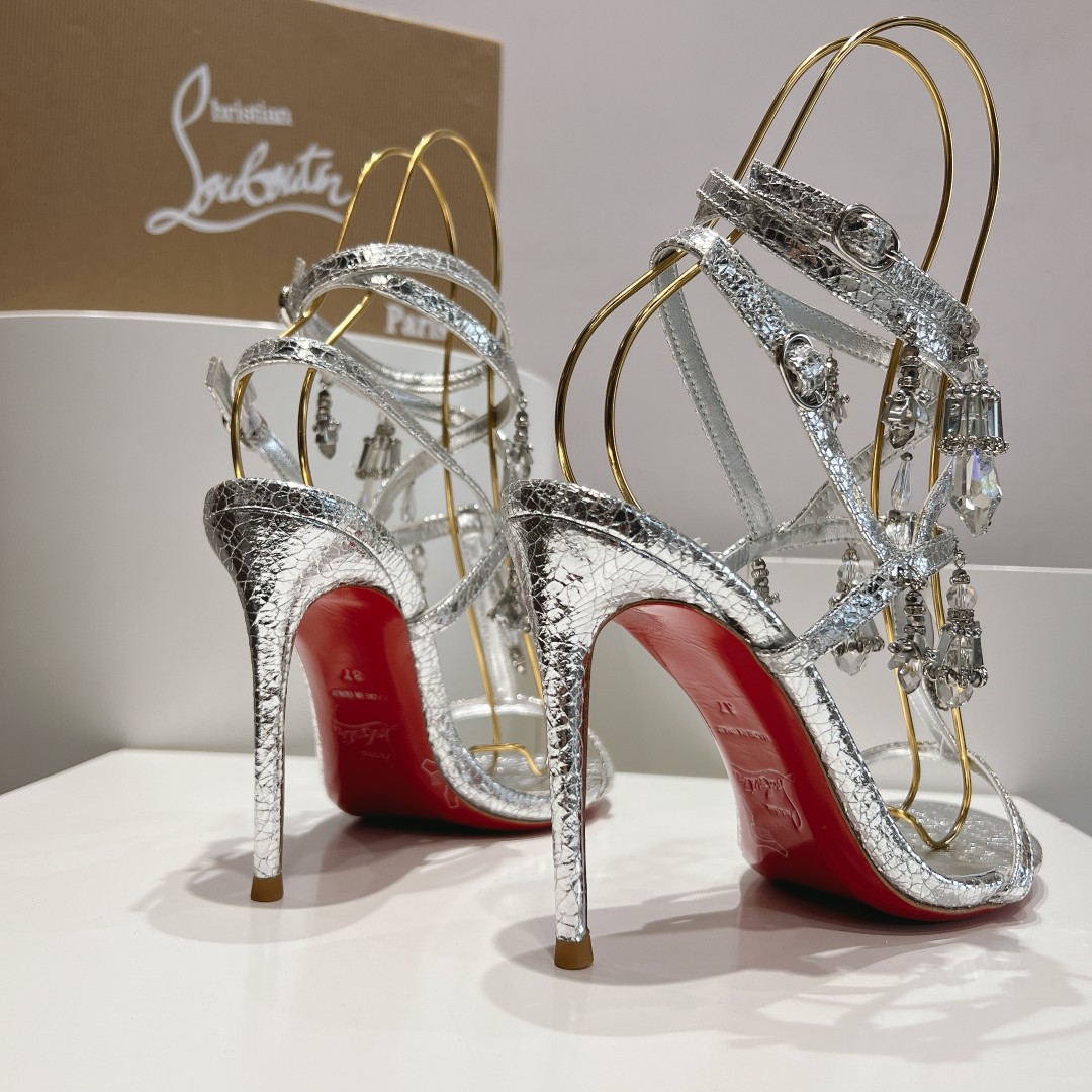 Ch**an louboutin slides