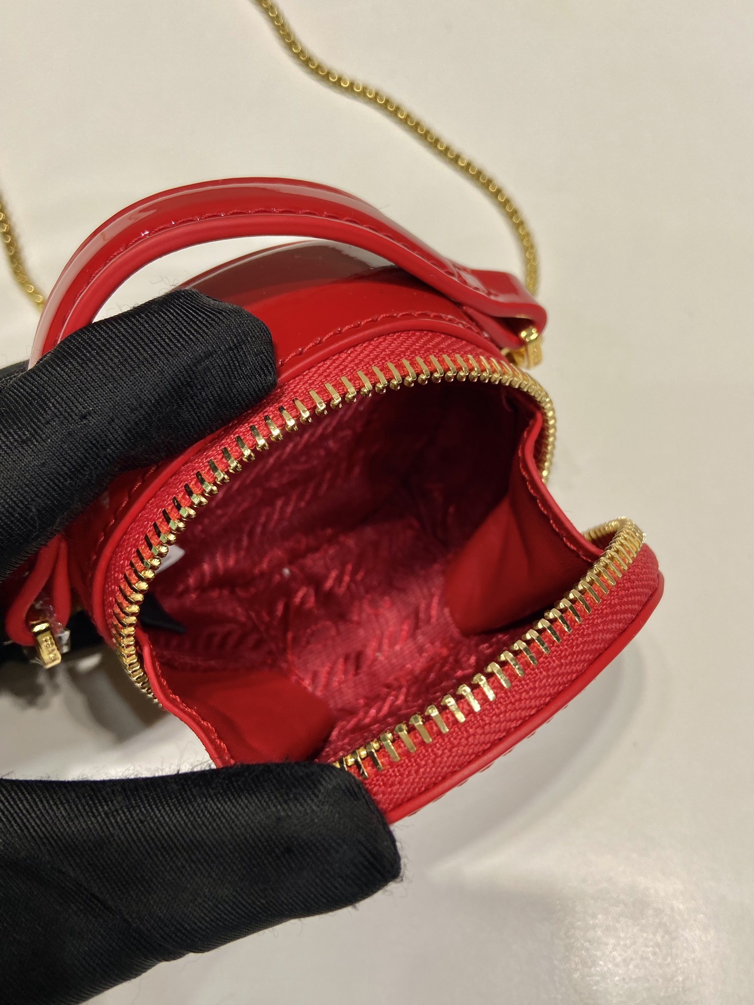 Pra*a 1nr023 mini round bag-8*8*3.5cm