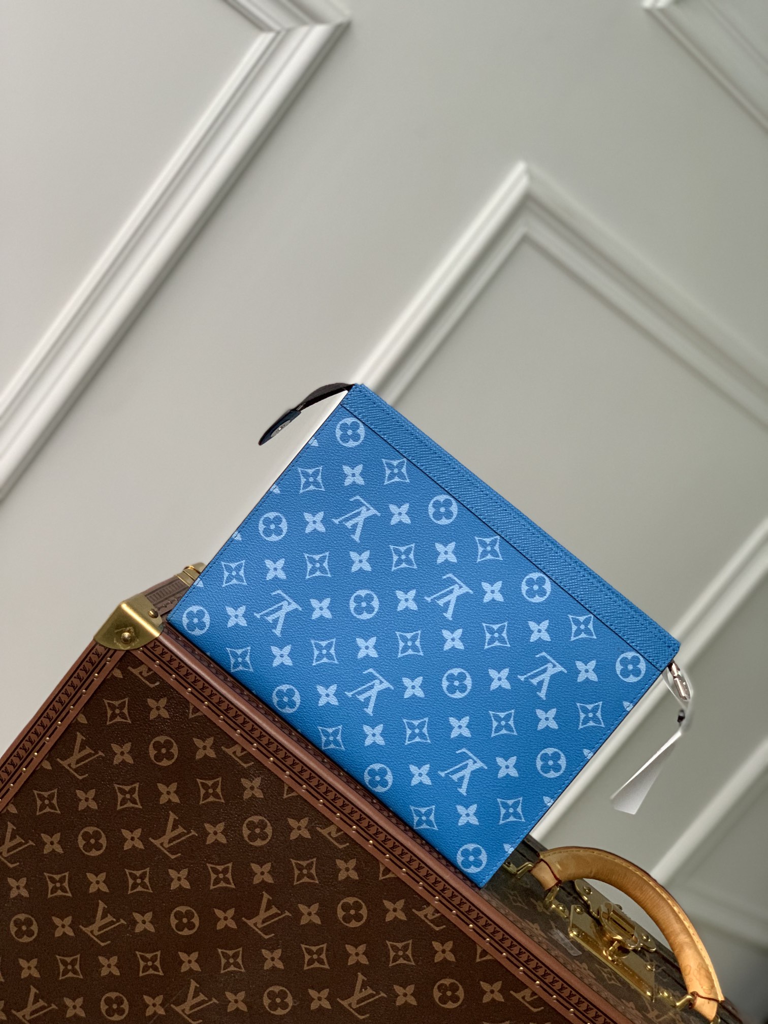 l0*is V*t0n pochette accessoires-26x20cm