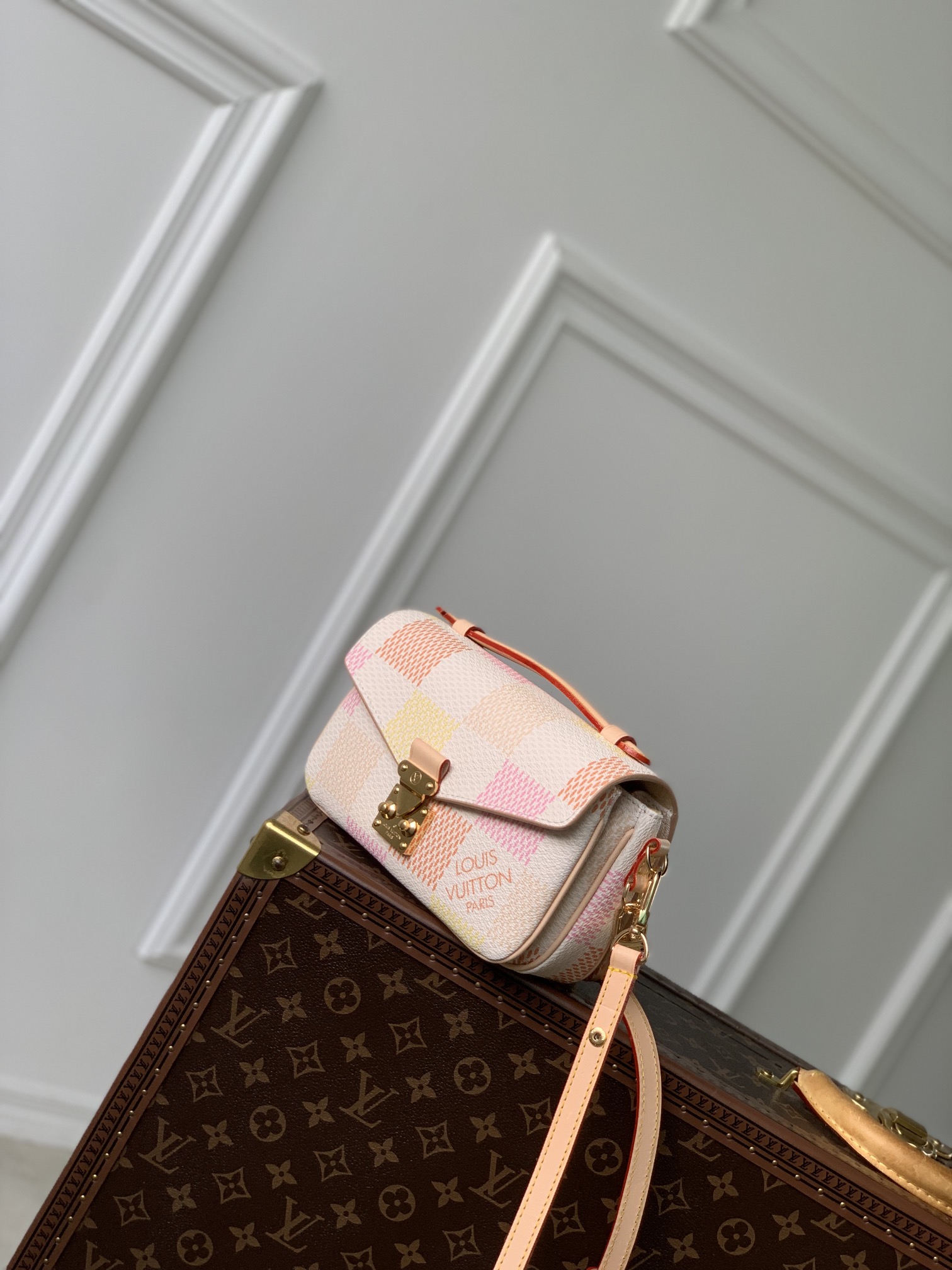 l0*is V*t0n pochette metis east west handbags- 21.5 x 13.5 x 6cm