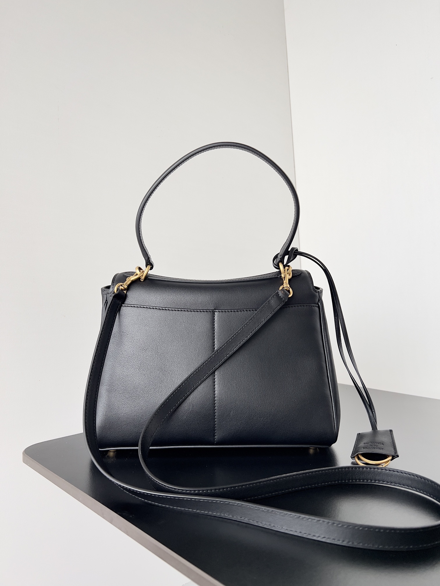 Balenciag Rodeo Handbags-28.9x20x9.9CM