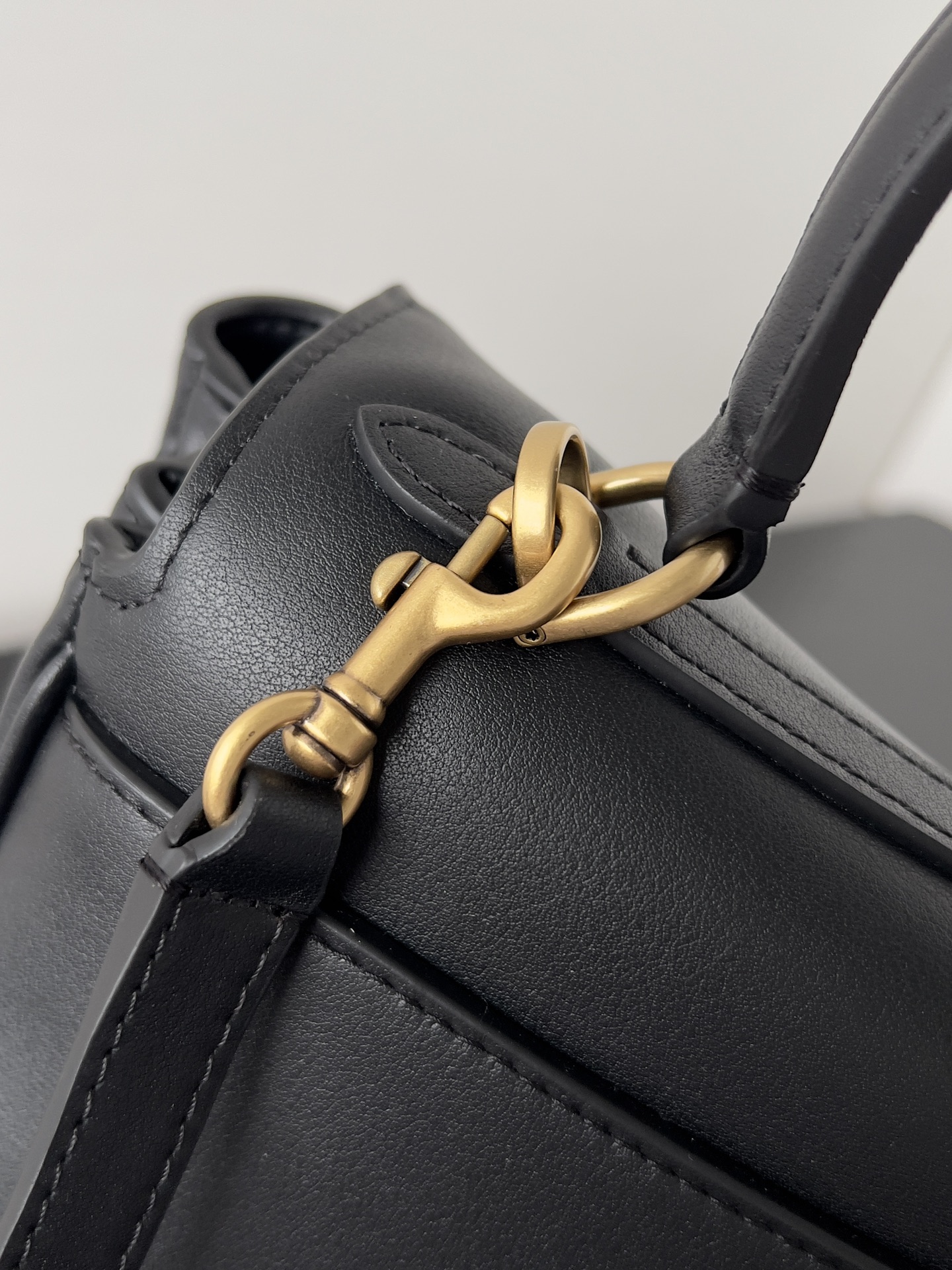 Balenciag Rodeo Handbags-28.9x20x9.9CM