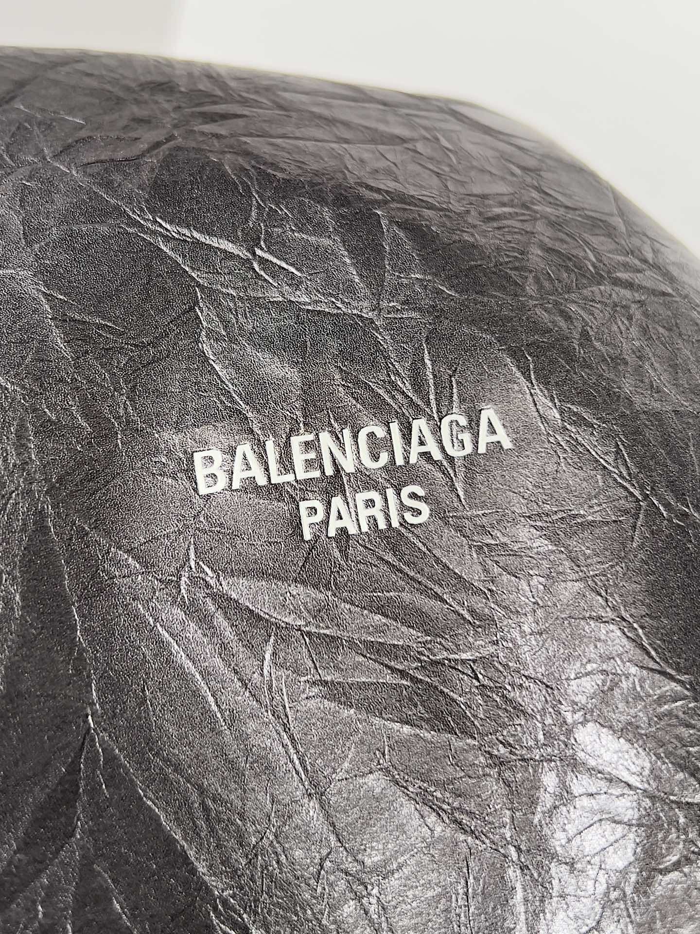 Ba*len*cia*ga crush tote-39.9x46.0x14.0cm