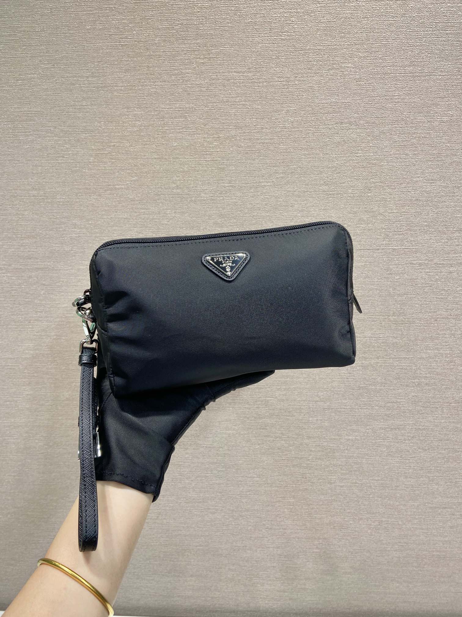 Pra*a 1ns693 pouch-20*11.5*9cm