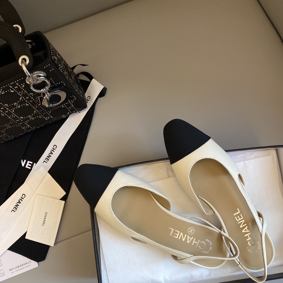 Ch@nel Slingbacks