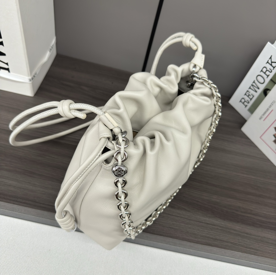 L0ew* flamenco purse-30*10.5*20cm