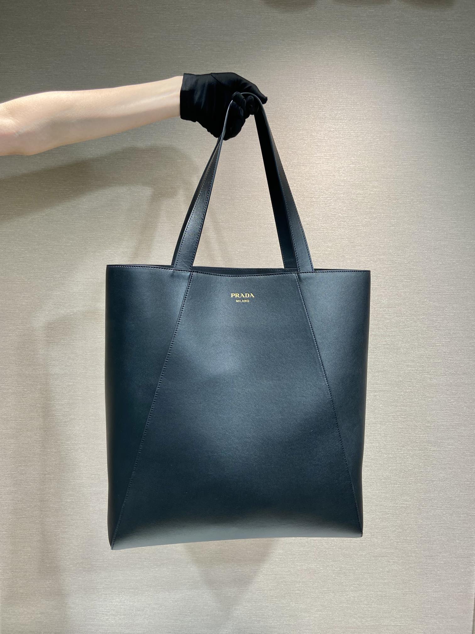 Pra*a 2vg122 tote bag-38*42*17cm