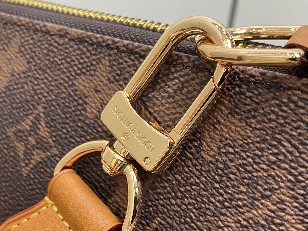 l0*is V*t0npochette accessoire xl m11623-28*16.5*9cm