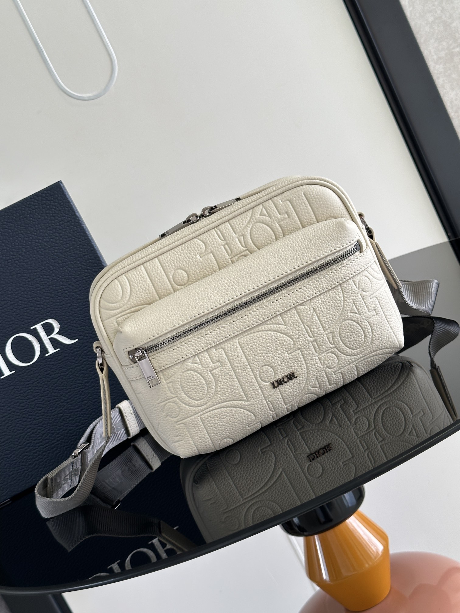 D*or rider 2.0 bag-23 x 17 x 7.5cm