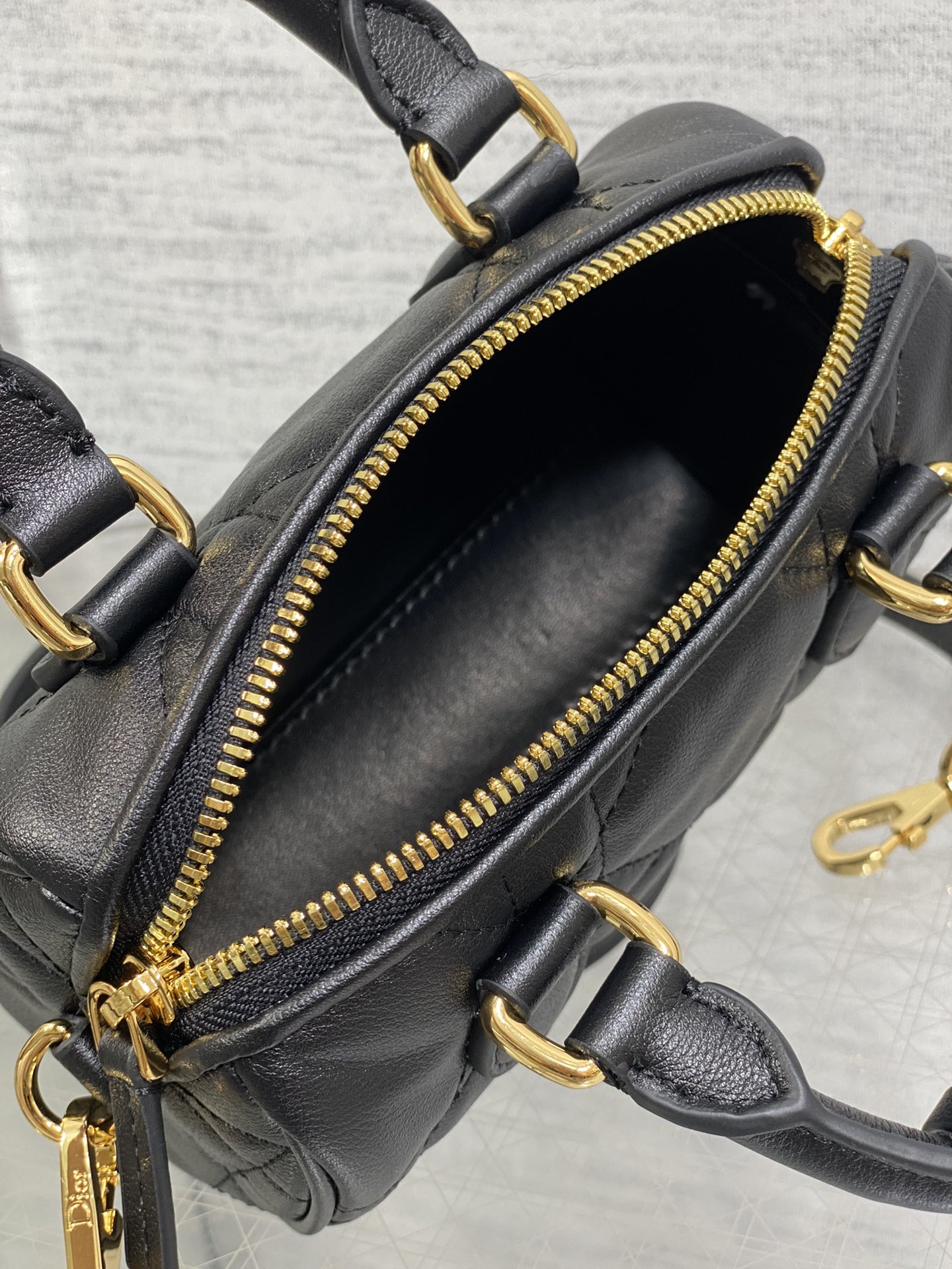D*or groove bag-17*10*8cm