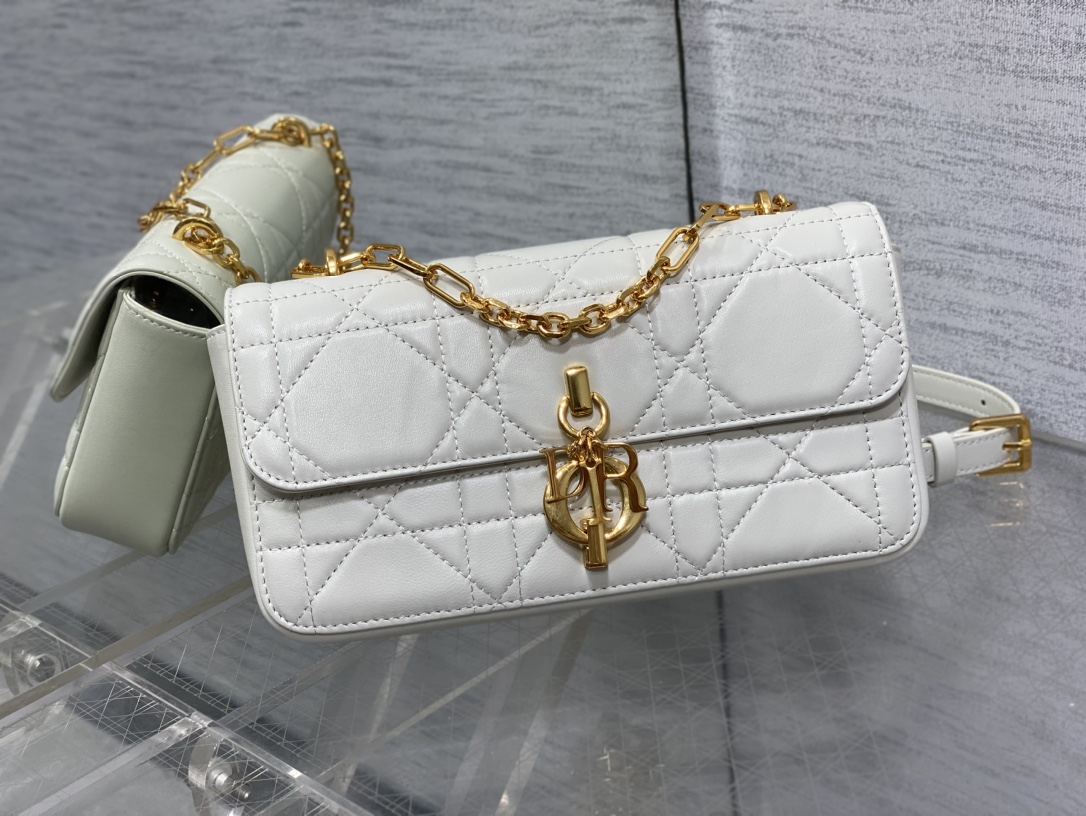 D*or miss carro bag-22*12.5*4cm