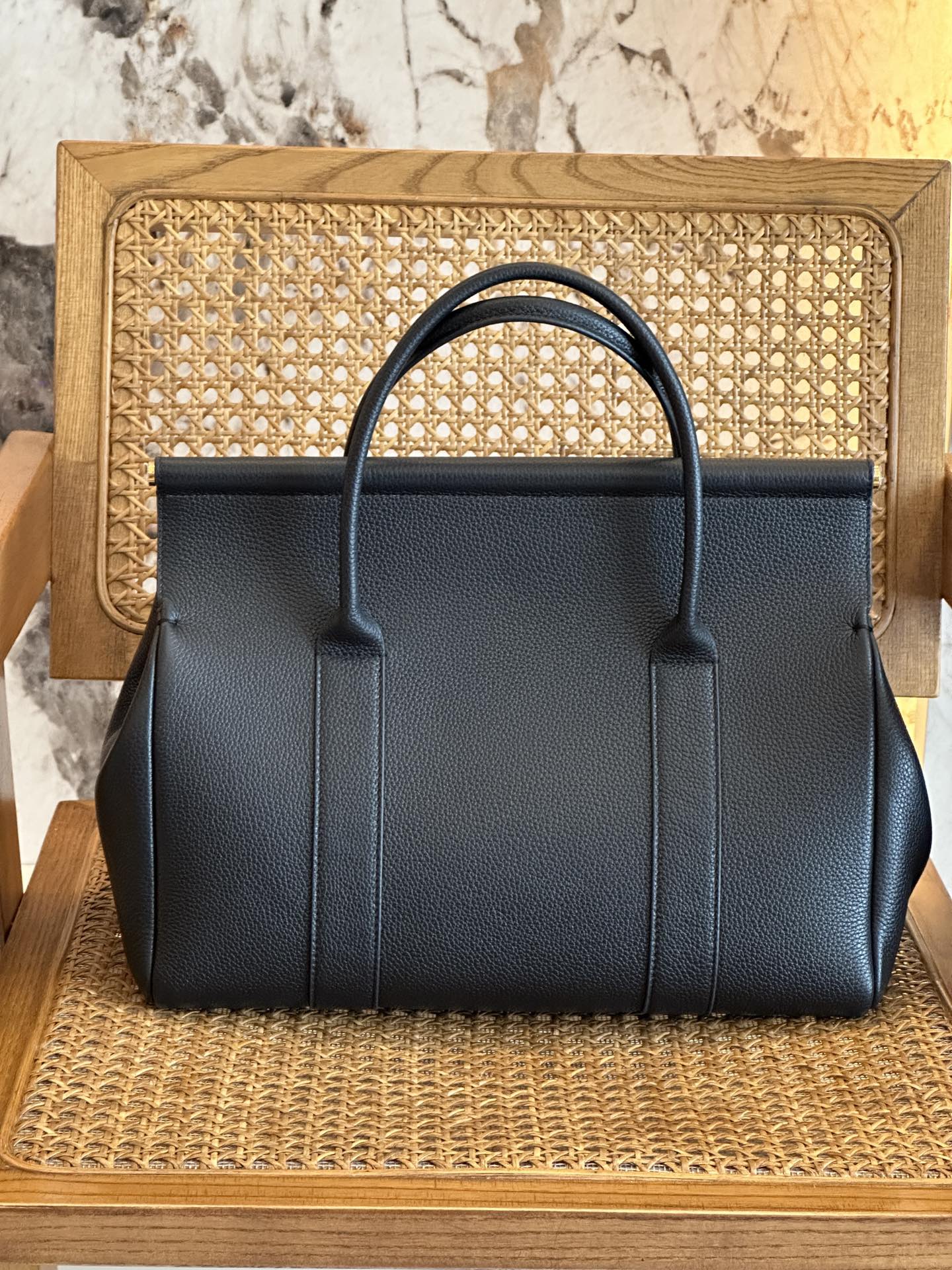 L**o p*ana loom bag l32-33 x 23 x 18cm