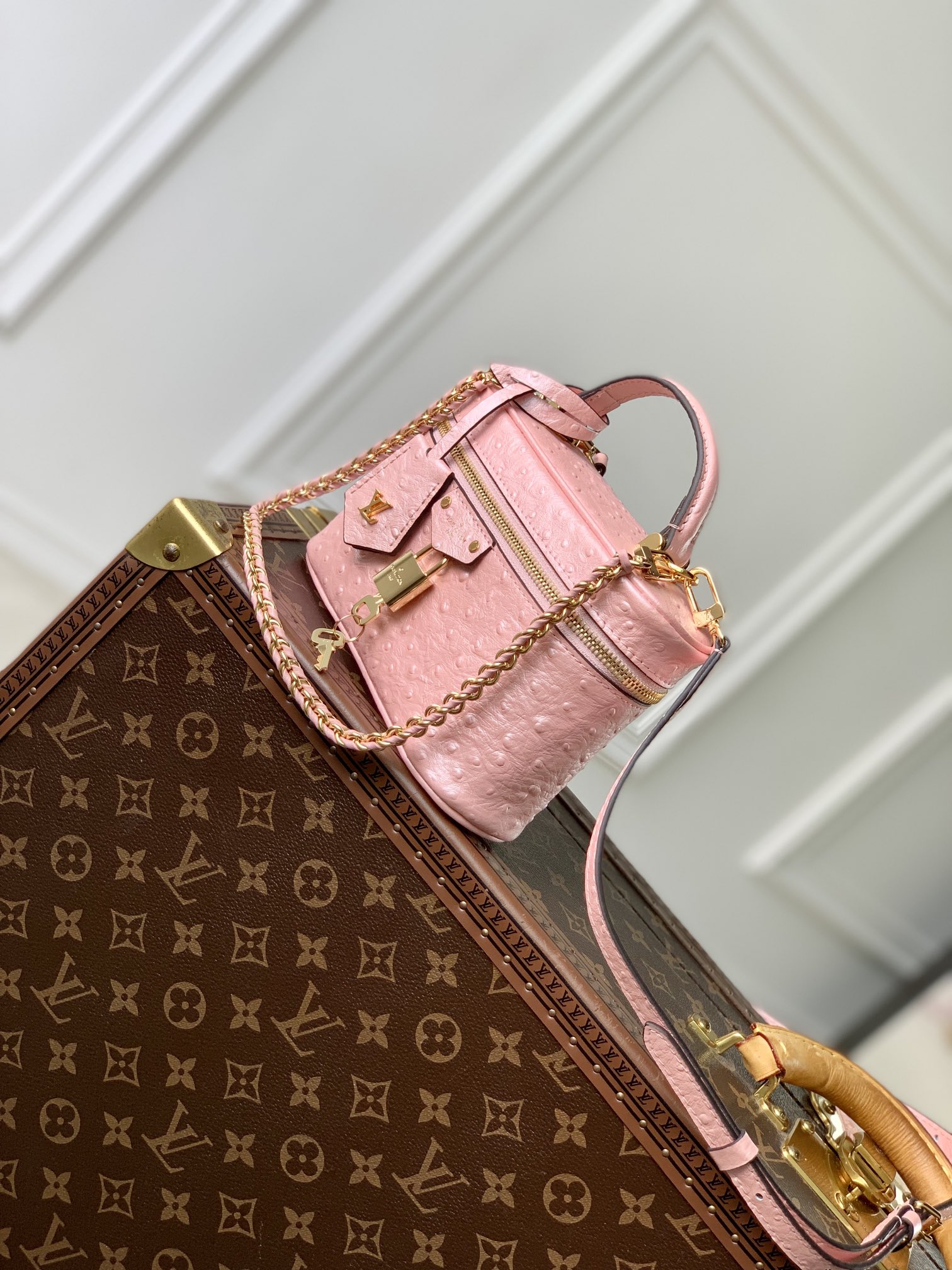 l0*is V*t0n cosmetic bag-n85806-19*11.5*6.5cm