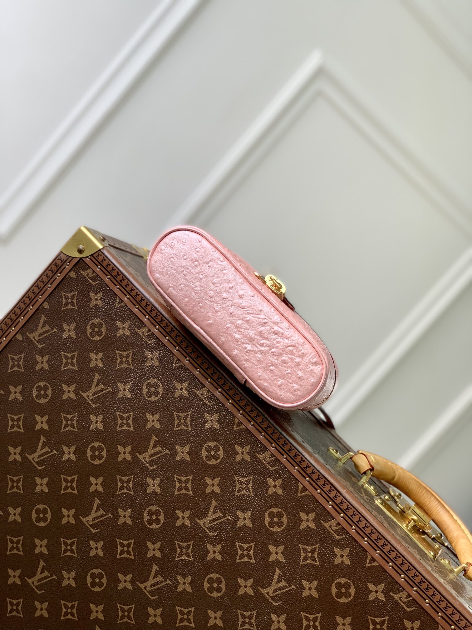 l0*is V*t0n cosmetic bag-n85806-19*11.5*6.5cm