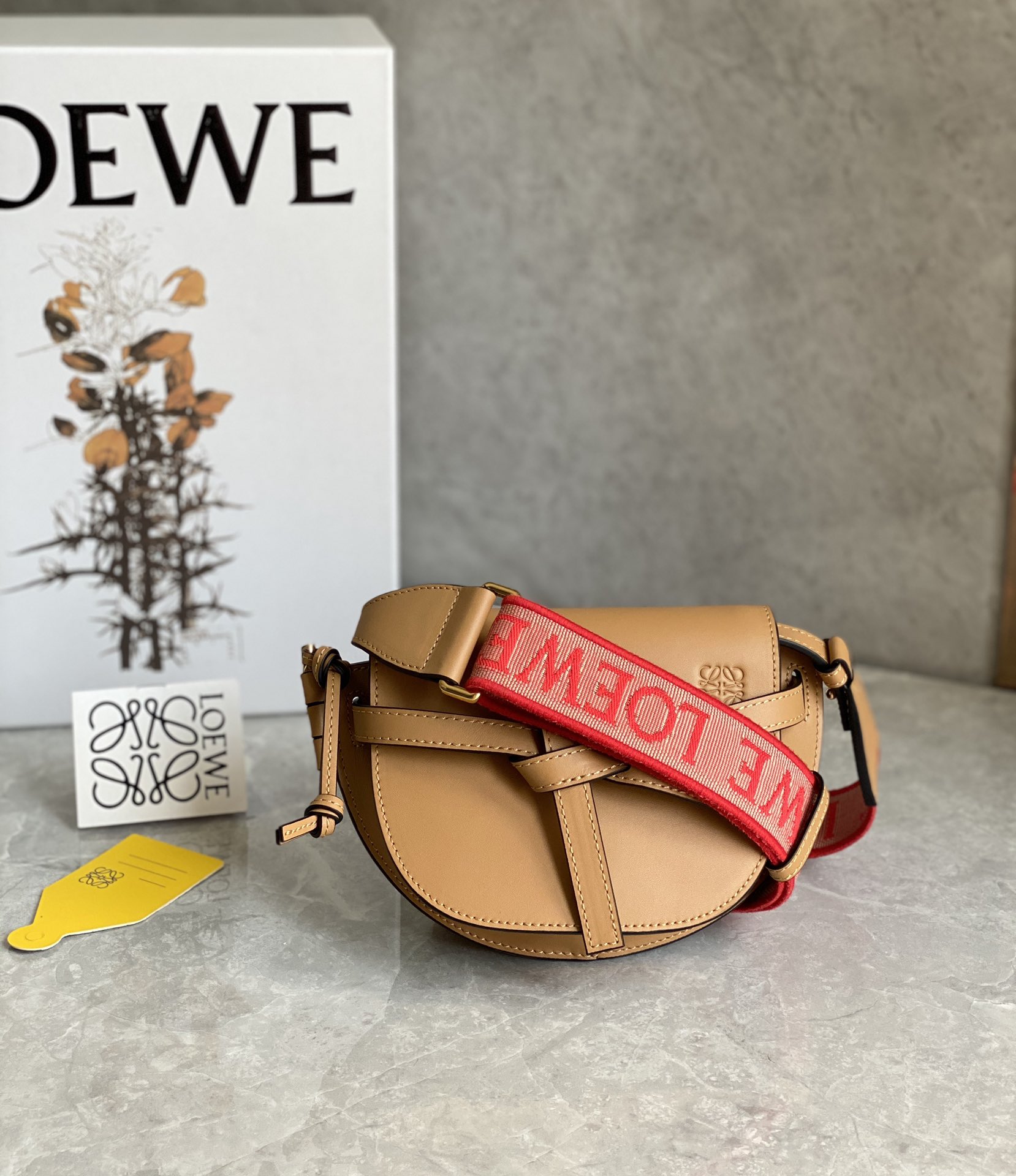 L0ew* mini puzzle gatedual bag-21*12.5*9cm