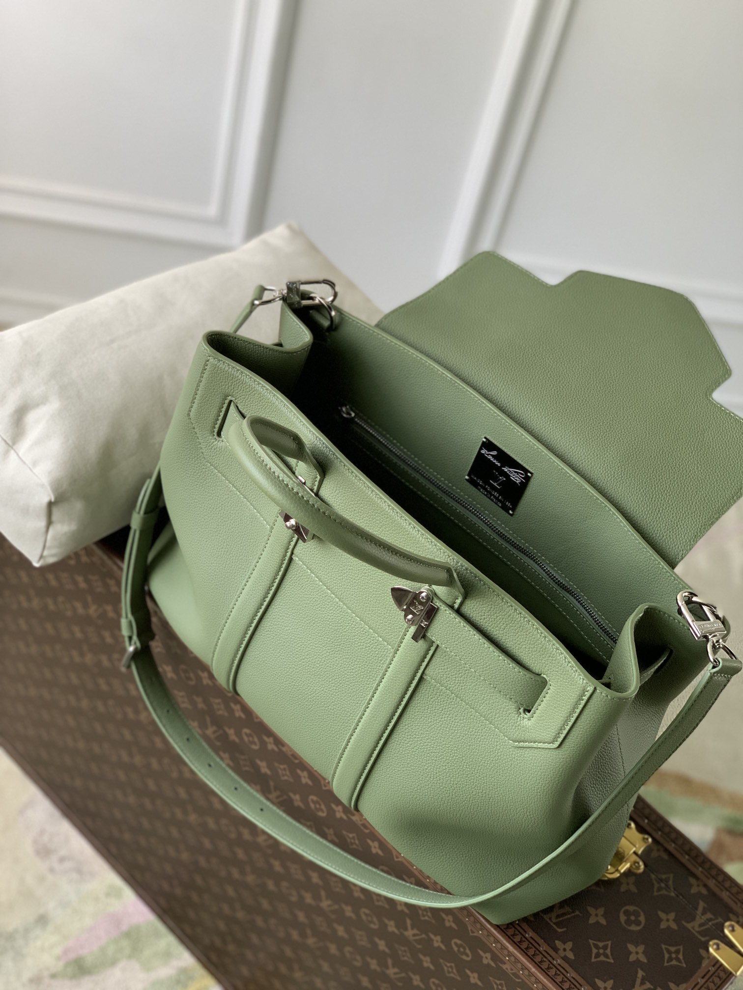 l0vis Vvtt0n georges tote sj bag-41x29 x14cm