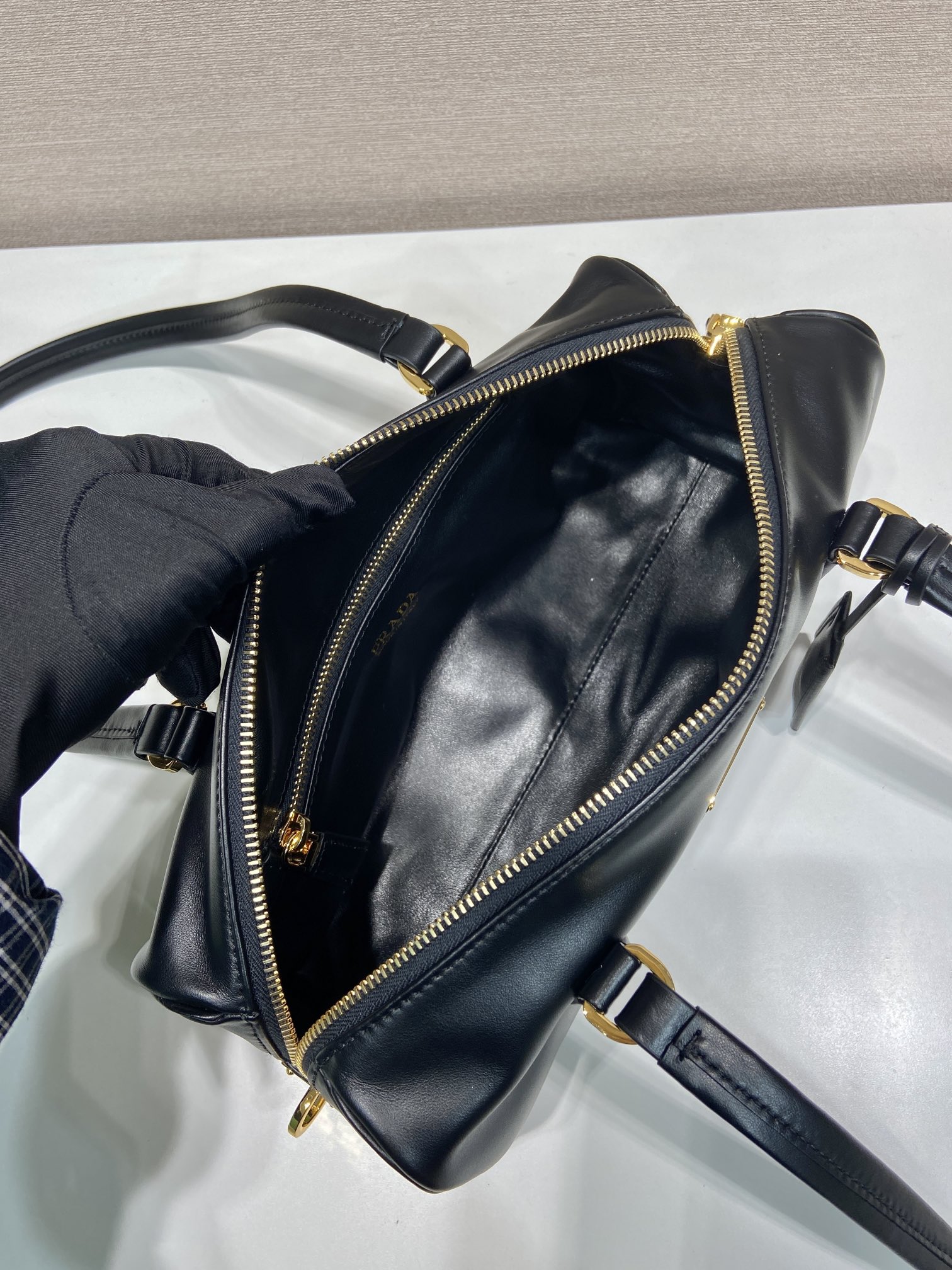 Pra*a women leather handbag -1bb127-29*12.5*10cm