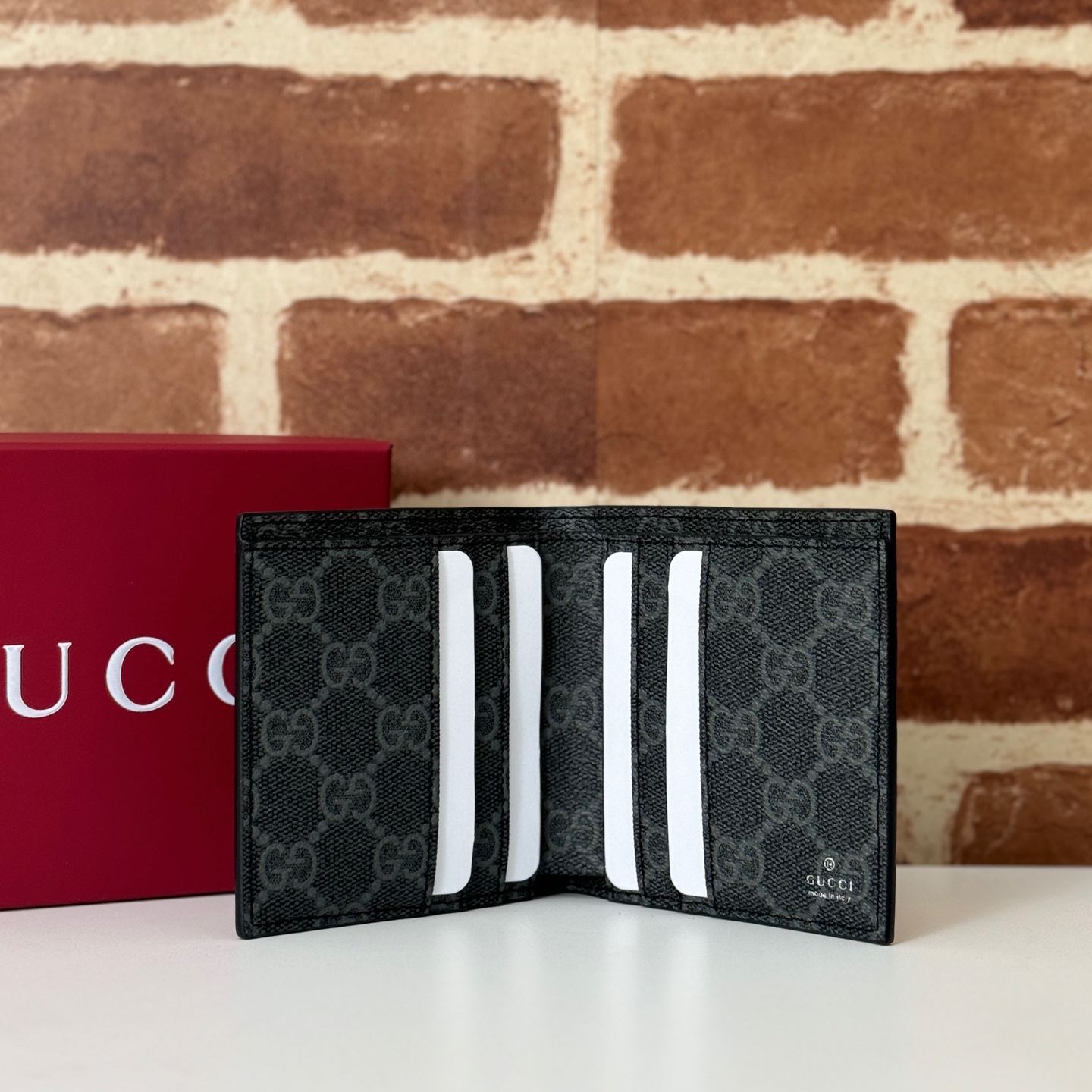 Gvc*1 gg emblem wallet-10*10cm