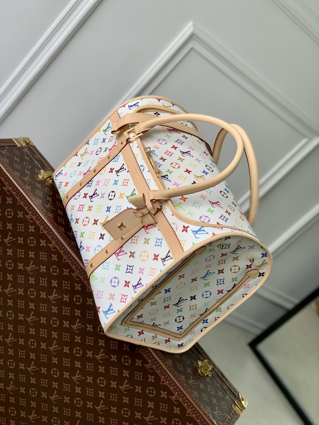 LV x TM Dog Bag Other Monogram Canvas-M13741-32 x 23 x 44CM