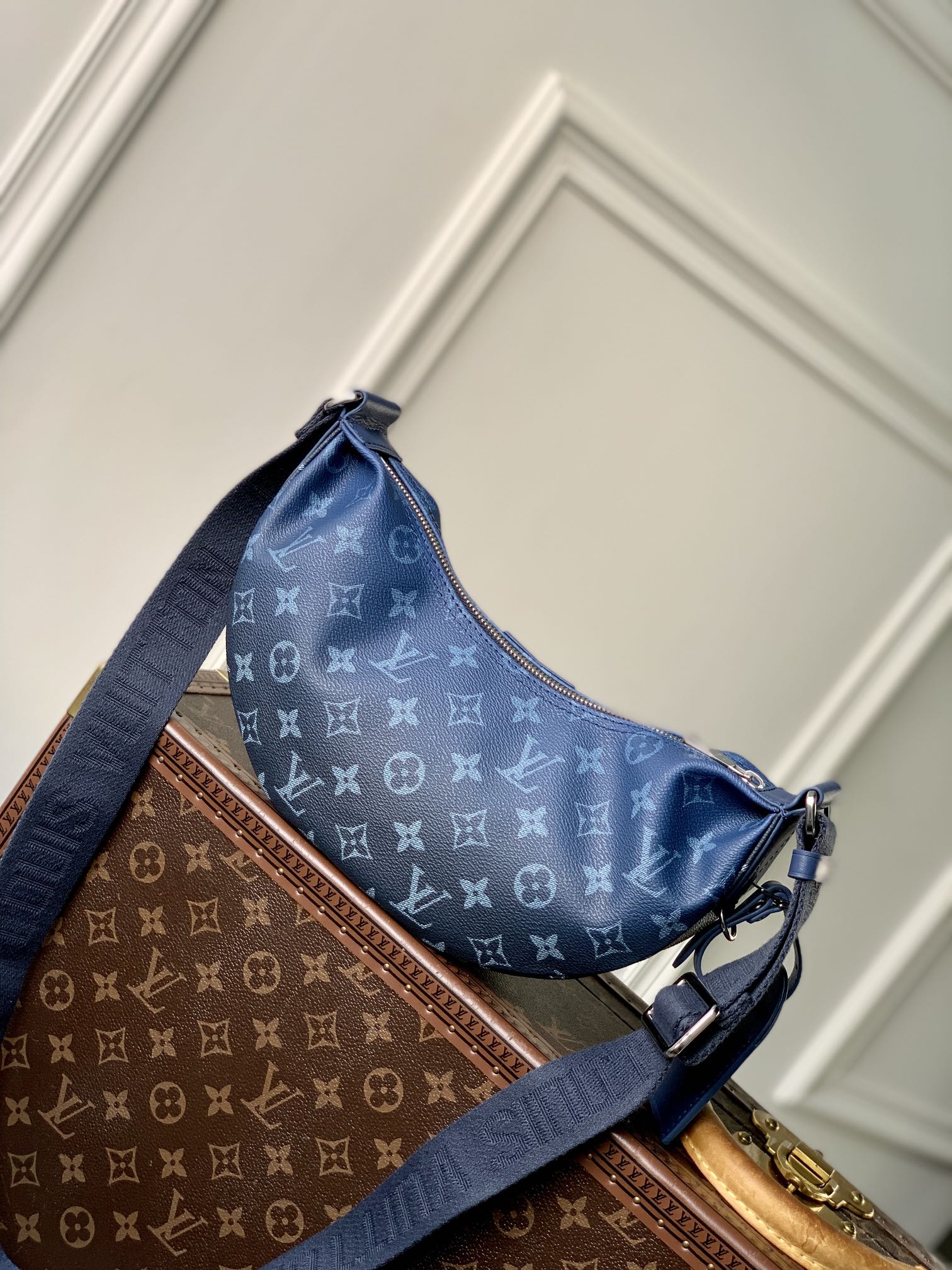 l0vis Vvtt0n hamac bag-28.5 x 15 x 8cm