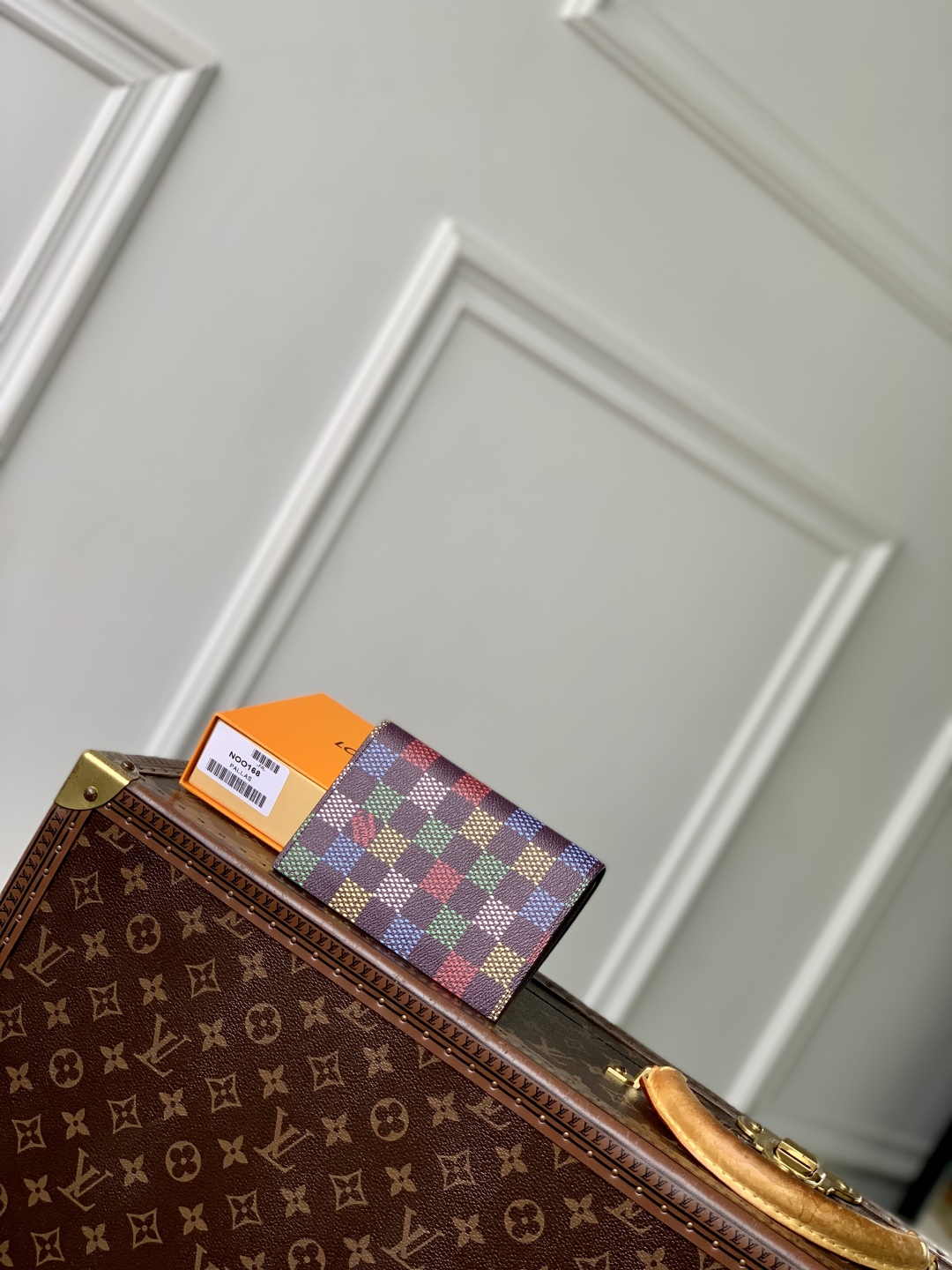 l0vis Vvtt0n wallet-10 x 14 x 2.5cm