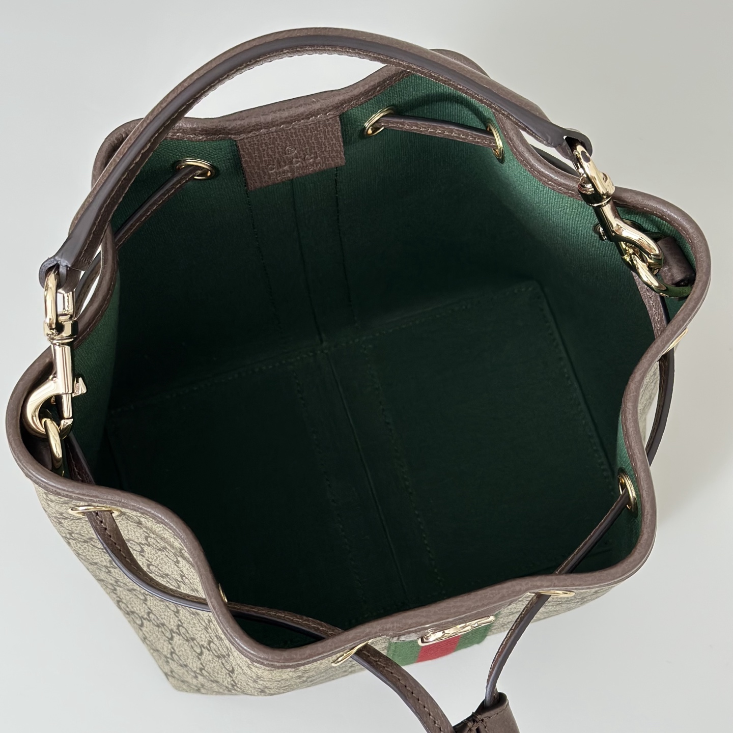 Gvc*1 ophidia tote-21*13*21.5cm