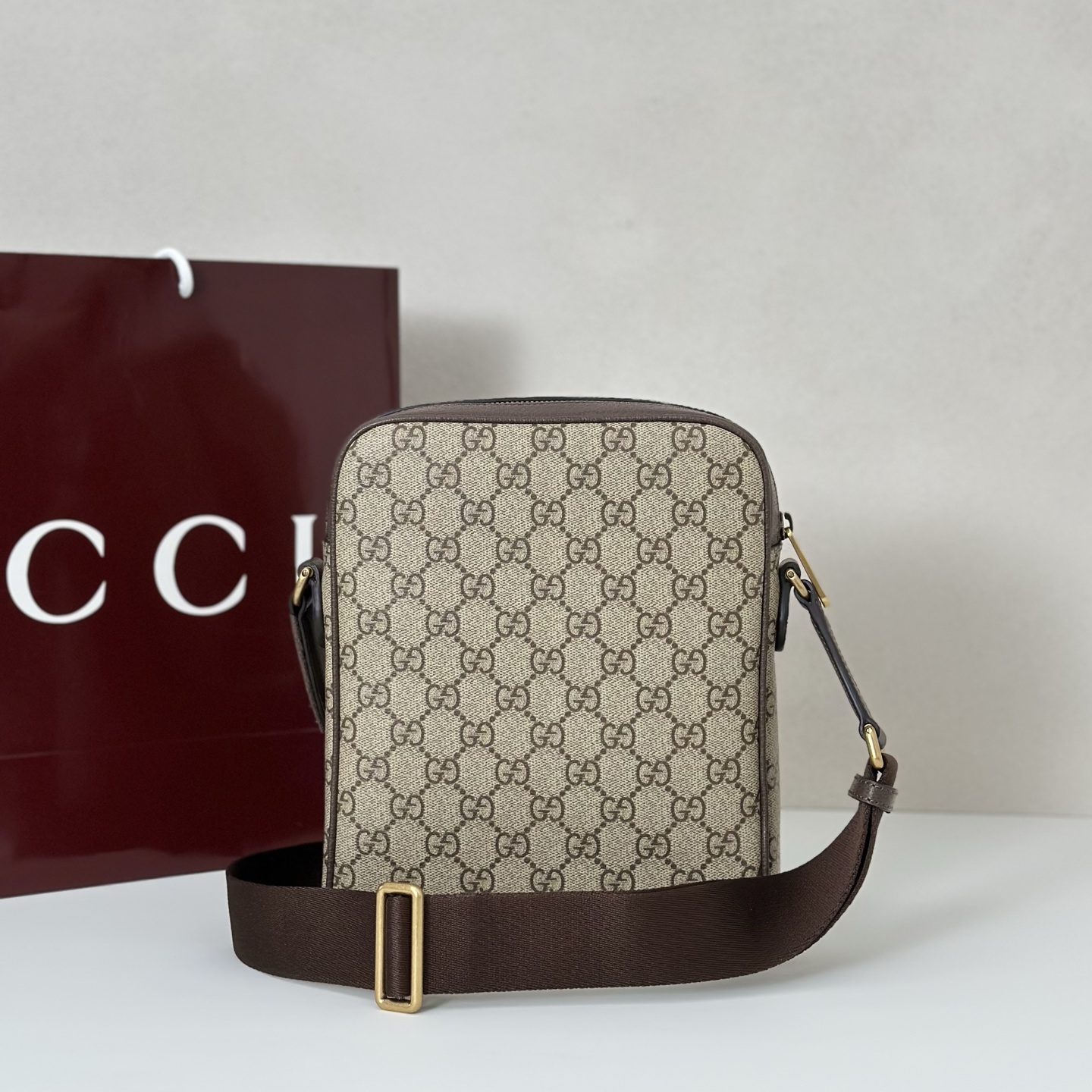 Gvc*1 ophidia tote-20*5*23cm