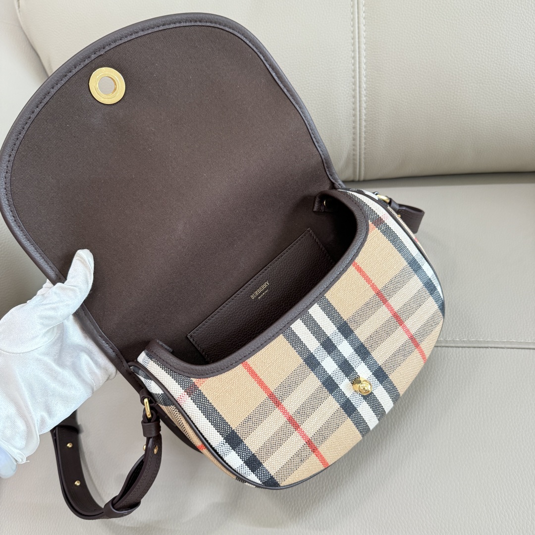 Bv*b*rry mini highlands bag​ in sand-24.5x8x 18cm