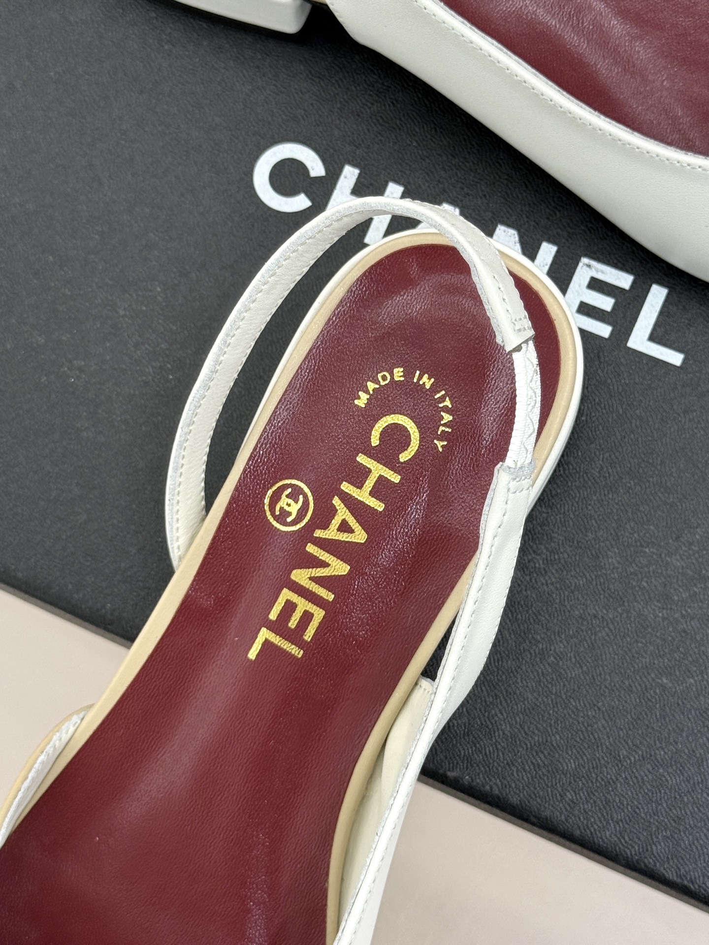 Cha*el 2026ss Slingback