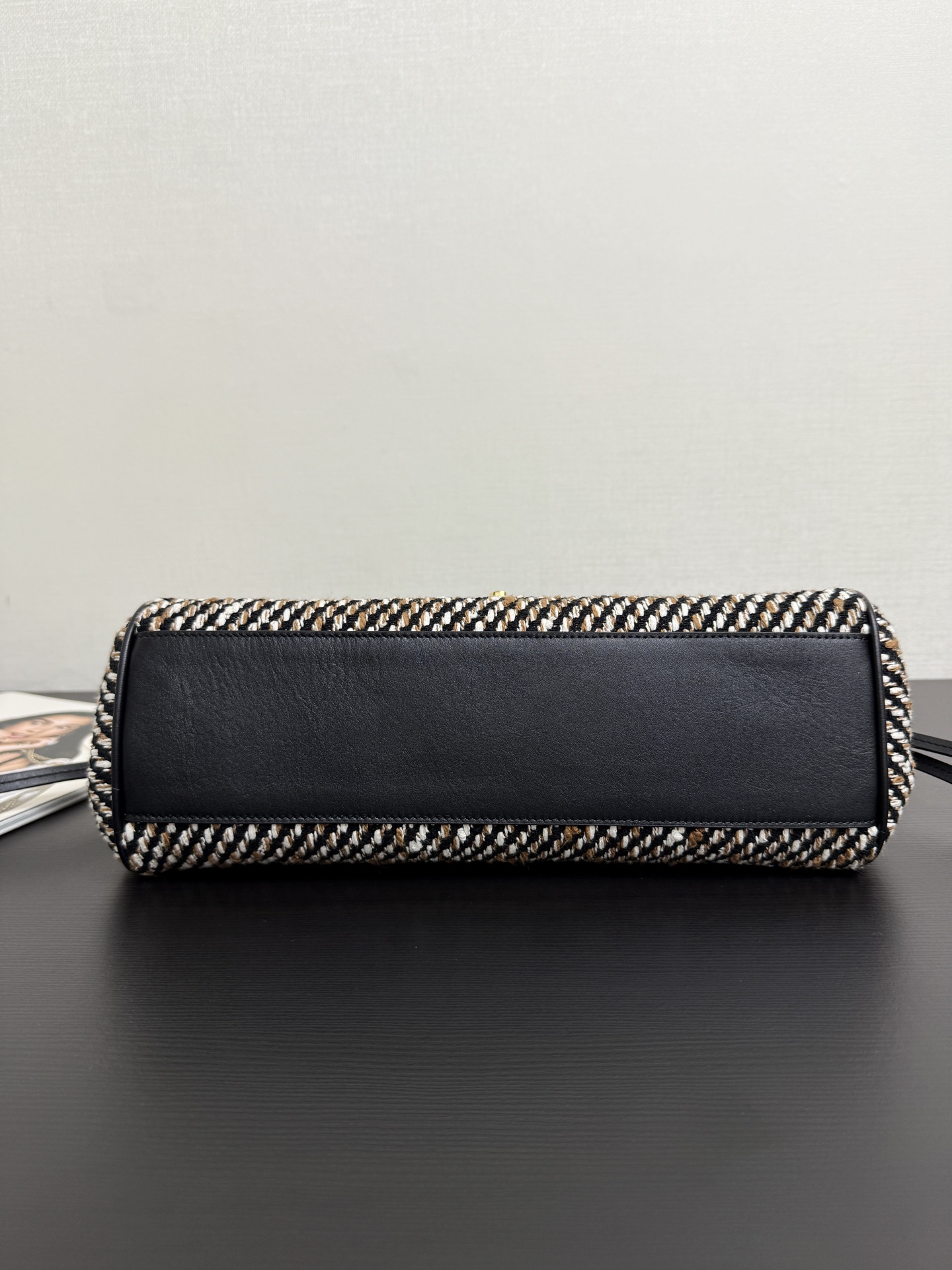 Ch@nel Small Shopping Bag-15*30.5*11.5CM
