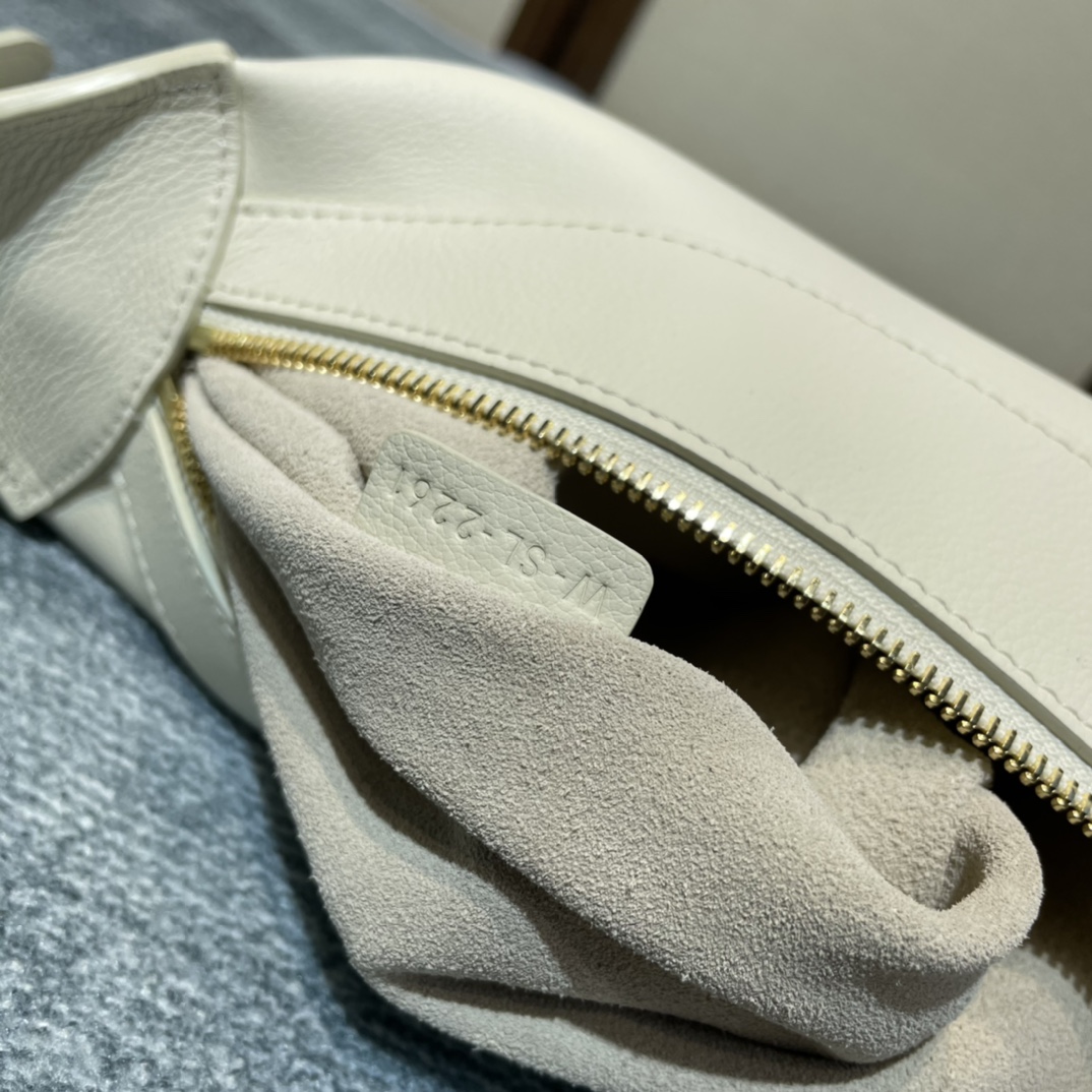 Ce**e romy shoulder bag-34*16*5cm