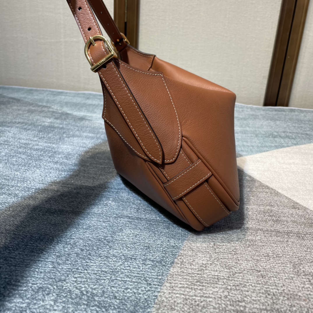 Ce**e romy shoulder bag-34*16*5cm